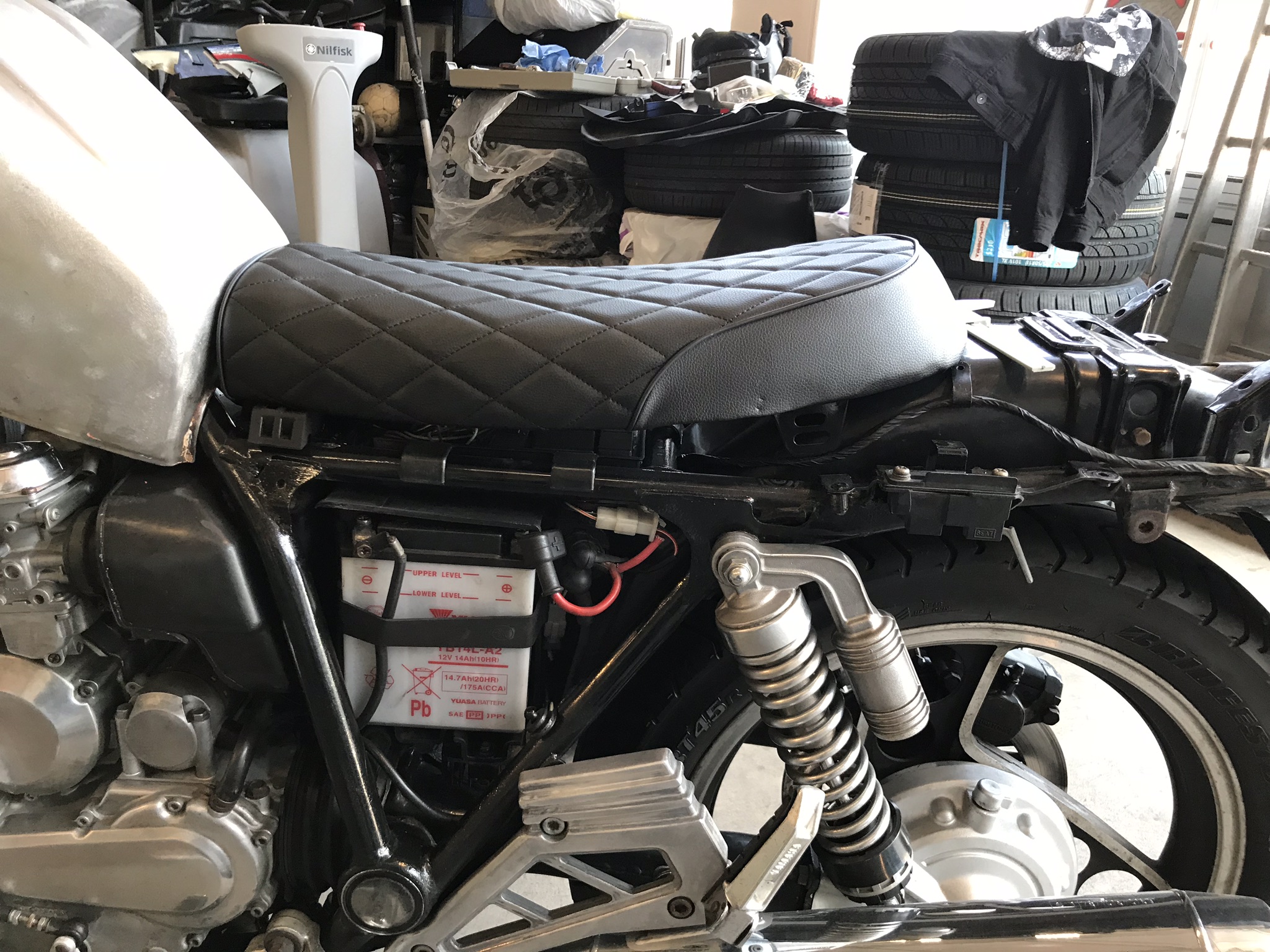 1983 Yamaha XJ 900 31a - Cafe Racer Conversion