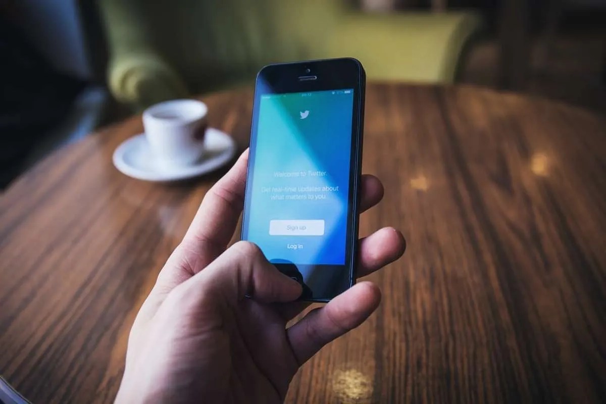 Tap on continue with google. Twitter App Keeps Crashing On Android Or Ios Try These Quick Fixes
