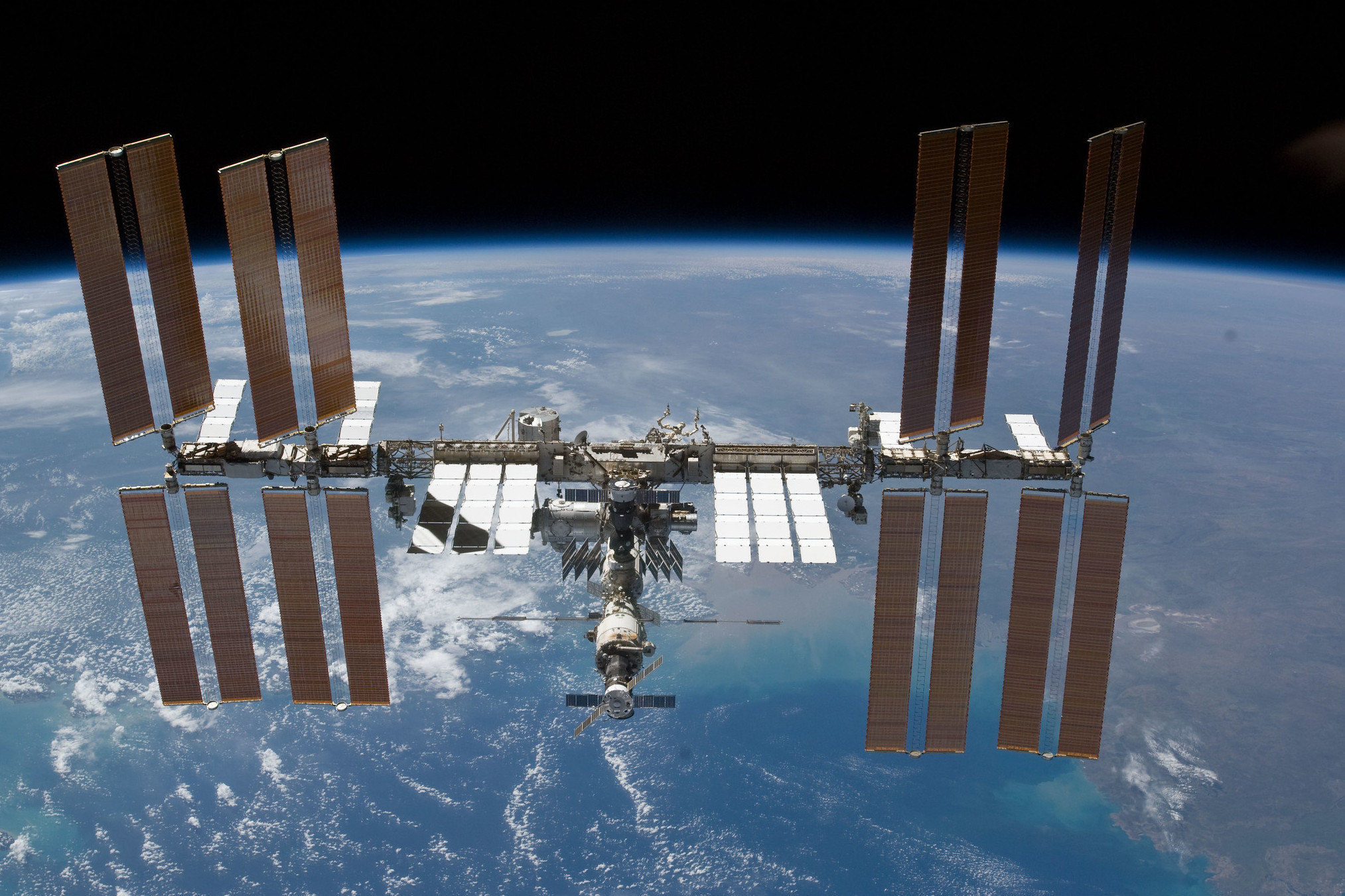 2024 couldn’t have turned out any weirder for these two ISS astronauts