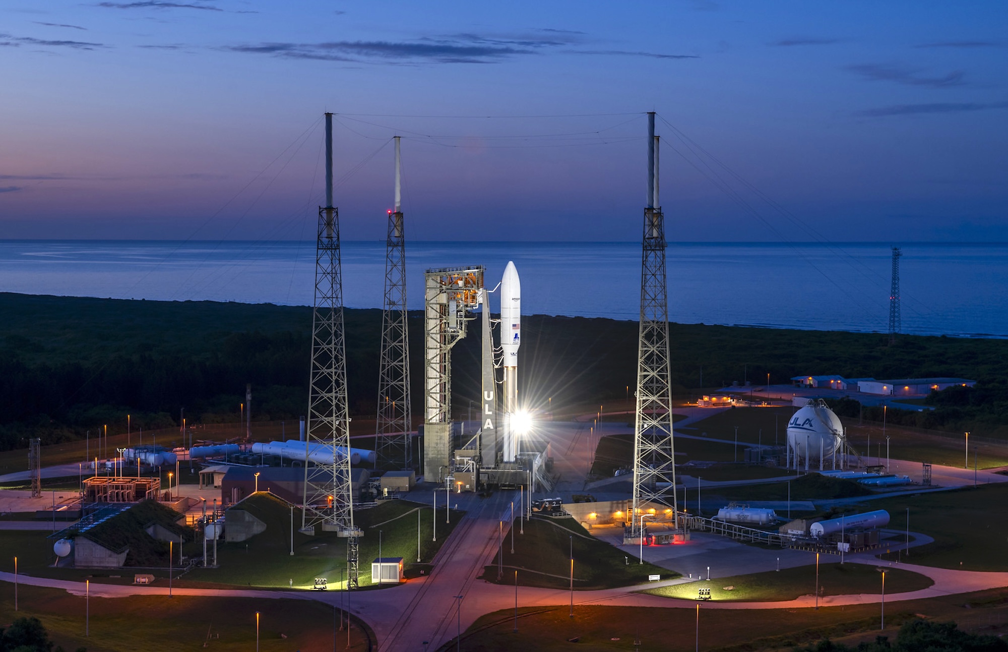 Watch this Atlas rocket zip to the launchpad for Amazon’s Kuiper launch