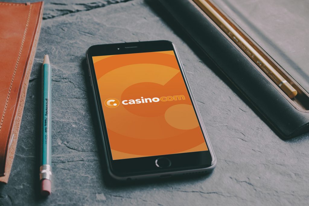 It provides a large number of problems of increasing difficulty addressing what is called life and death that is the basic fundamental of the game. Casino Com Ios App Review Make Money Playing Games Online
