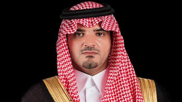 وزير الداخلية السعودي يشهد استعراض قوات أمن الحج