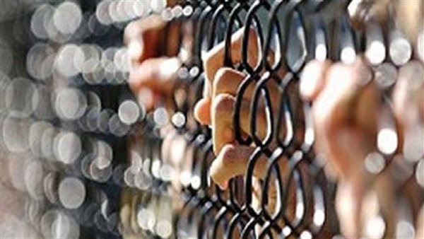 حبس شخصين لاتهامهما بالتعدي على شاب بالضرب باستخدام سلاح أبيض بكرداسة حبس شخصين لاتهامهما بالتعدي على شاب بالضرب باستخدام سلاح أبيض بكرداسة