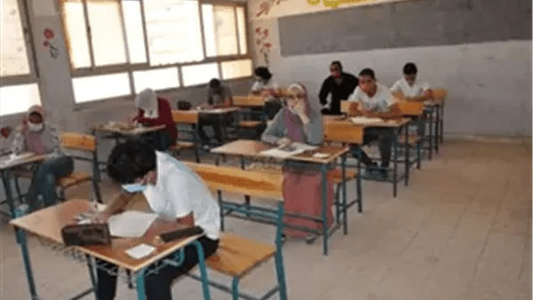 جدول امتحانات الصف الثاني الثانوي علمي وأدبي نصف العام 2026 بالقاهرة