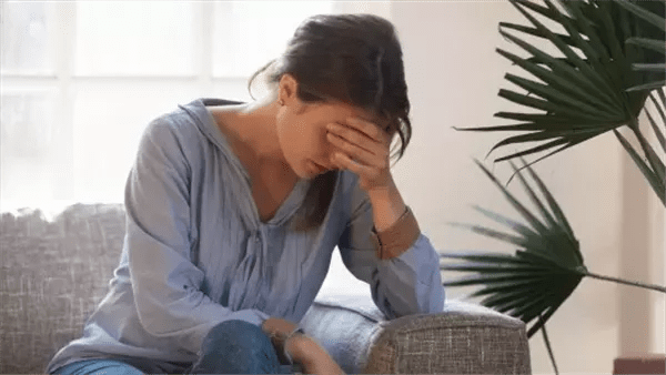 الصداع النصفي وتأثيره على حياتك اليومية