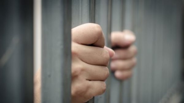 المشدد 3 سنوات لسائق متهم بالاتجار في المواد المخدرة بالمعصرة 