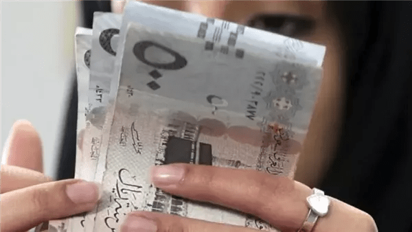 تحديث أسعار الريال السعودي مقابل الجنيه المصري اليوم الإثنين 