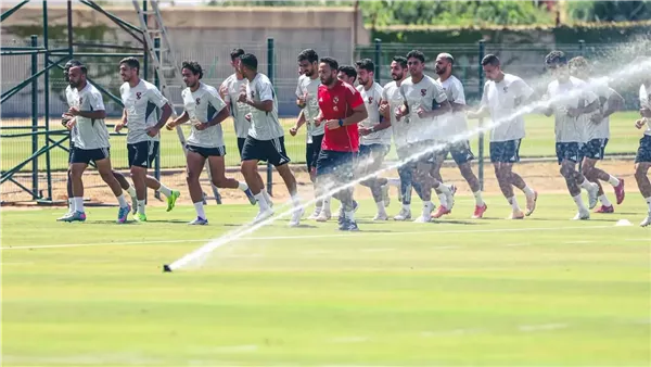 الأهلي يواصل تدريباته استعدادًا لمواجهة مودرن سبورت في انطلاقة الدوري الأهلي يواصل تدريباته استعدادًا لمواجهة مودرن سبورت في انطلاقة الدوري