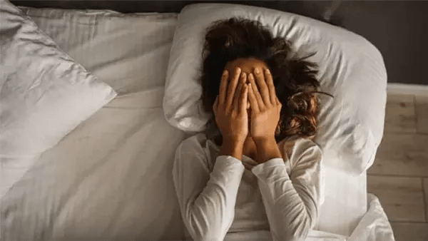منها الطريقة المصرية.. نصائح بسيطة للنوم خلال موجة الحر