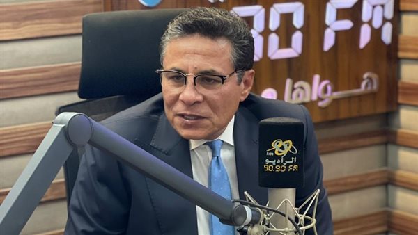 المستشار طاهر الخولي لـ الراديو 9090: عضوية البرلمان مسئولية وطنية رقابية وتشريعية.. وليست وجاهة اجتماعية المستشار طاهر الخولي لـ الراديو 9090: عضوية البرلمان مسئولية وطنية رقابية وتشريعية.. وليست وجاهة اجتماعية