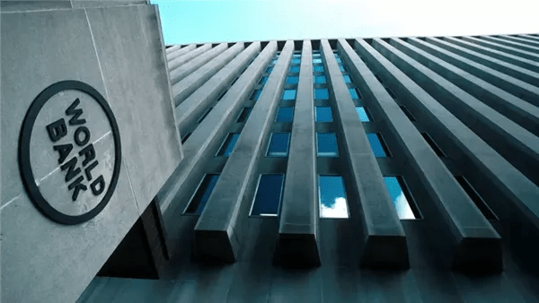 البنك الدولى يطلق مبادرة لتأمين مياه آمنة لمليار شخص خلال 4 سنوات