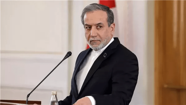 وول ستريت جورنال: الولايات المتحدة وإسرائيل رفعتا مؤقتا اسمى عراقجى وقاليباف من قائمة المستهدفين