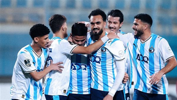 اتحاد الكرة يعلن طاقم تحكيم مباراة بيراميدز وسيراميكا كليوباترا