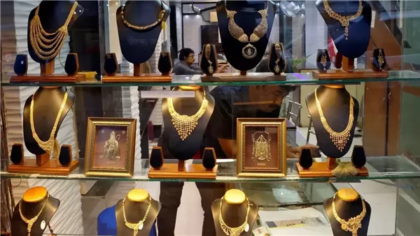 أسعار الذهب اليوم الأربعاء بالمصنعية في الصاغة تحديث مباشر