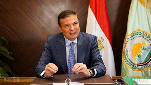 وزير الزراعة يوجه بدعم مزارعي الإسماعيلية.. و20 حقلًا إرشاديًا لمحاصيل المانجو
