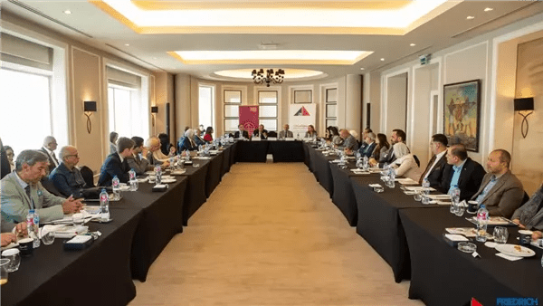 رئيس القومي لحقوق الإنسان يؤكد أهمية تعزيز مشاركة الشباب وترسيخ ثقافة حقوق الإنسان رئيس القومي لحقوق الإنسان يؤكد أهمية تعزيز مشاركة الشباب وترسيخ ثقافة حقوق الإنسان