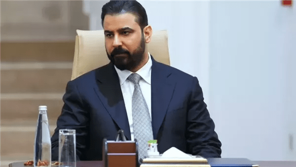 البرلمان العراقي يمنح الثقة لحكومة الزيدي البرلمان العراقي يمنح الثقة لحكومة الزيدي