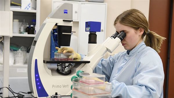 عاجل.. الاستخبارات الأمريكية: واشنطن تمول أكثر من 120 مختبرا لأبحاث بيولوجية خطيرة 