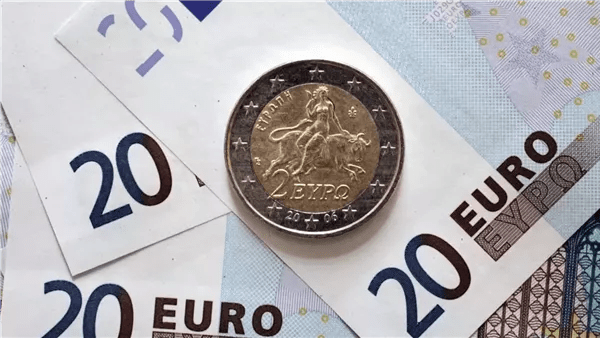 سعر اليورو اليوم الجمعة 22-5-2026 في البنوك