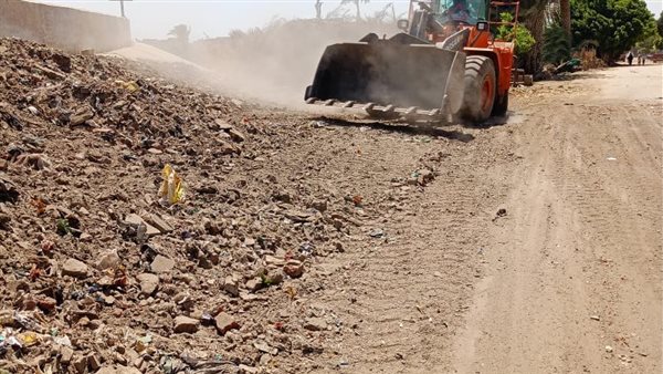 رفع أكثر من 200 طن مخلفات بقرية شريف باشا مركز بني سويف رفع أكثر من 200 طن مخلفات بقرية شريف باشا مركز بني سويف