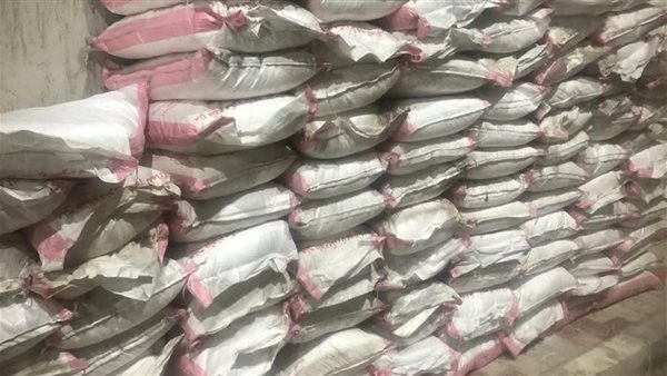 حملات تموينية مكثفة بالفيوم تضبط 140 مخالفة متنوعة.. دقيق مدعم ولحوم فاسدة وسلع مجهولة