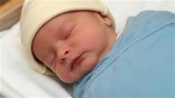اعترافات والدي رضيعة الرحاب: خفنا من أهلنا وتركناها أمام مركز طبي أملا في إنقاذها