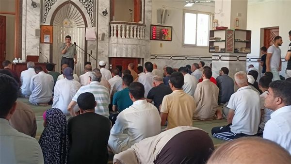 إقبال جماهيري على حملة التبرع بالدم في مساجد دمياط إقبال جماهيري على حملة التبرع بالدم في مساجد دمياط