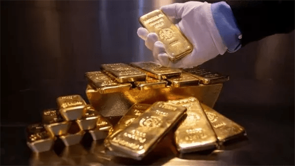 رغم التراجعات.. مجلس الذهب يكشف عن مكاسب شهرية لتعاقدات المعدن النفيس بـ2.1% 