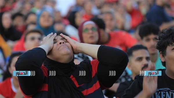 جنون الفرح في الفان زون.. جماهير مصر والأرجنتين تحتفل بهدف الفراعنة (فيديو)