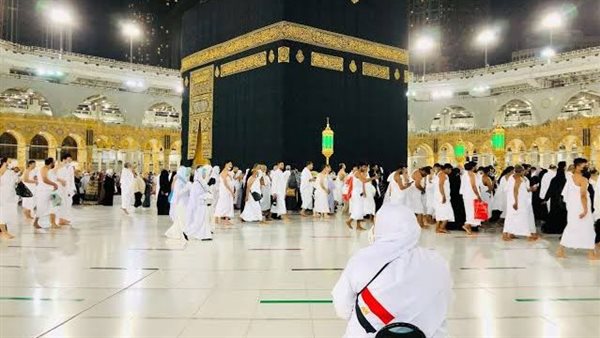 السياحة الدينية: امتلاك هاتف ذكي ضرورة قبل السفر لأداء العمرة
