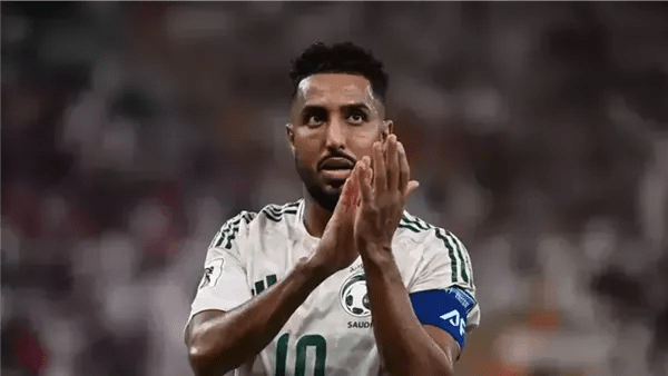 سالم الدوسري مهدد بالغياب عن منتخب السعودية في كأس الخليج