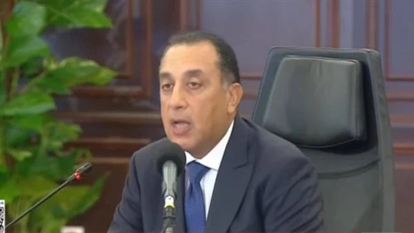 مدبولي: تعامل الأطقم في ميناء دمياط مع الحادث ملحمة وطنية 