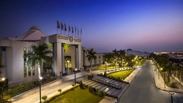 برنامج MBA جامعة مصر للعلوم والتكنولوجيا.. الوجهة المفضلة للتنفيذيين وقيادات المؤسسات لصناعة قادة المستقبل