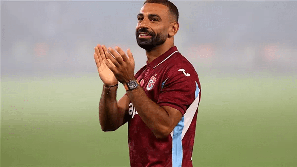 محمد صلاح ينضم إلى قائمة اللاعبين الأعلى أجرًا في الدوري التركي محمد صلاح ينضم إلى قائمة اللاعبين الأعلى أجرًا في الدوري التركي