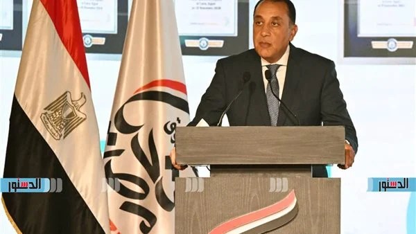 رئيس الوزراء يعلن تخصيص 100 رحلة عمرة لوالدي ضحايا ومصابي حادث الإسماعيلية