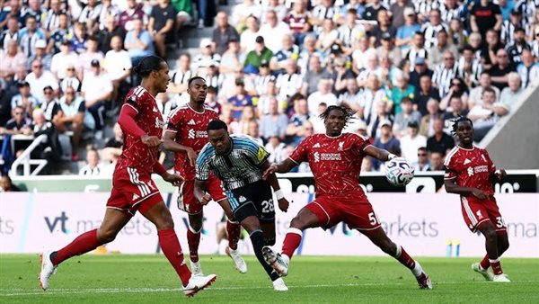 موعد مباراة ليفربول ضد نوتينجهام فورست في الدوري الإنجليزي والقنوات الناقلة