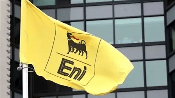 أستاذ بترول: شركة إيني الإيطالية من أكبر المستثمرين بمصر