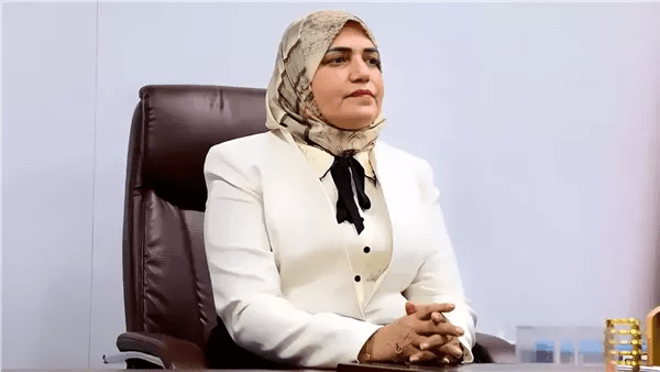 واشنطن تعلن إلغاء تأشيرة وزيرة عراقية سابقة بعد إدراجها على قوائم الإرهاب 