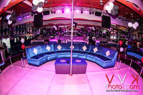 Of opening the club, managing the dancers and handling the patrons. Akinyele Sets the Record Straight About World Famous King