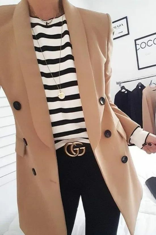 look avec un blazer camel