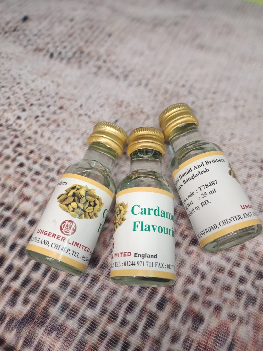 Cardamom( Elaichi) Essence/Flavour Essential Baking Tools