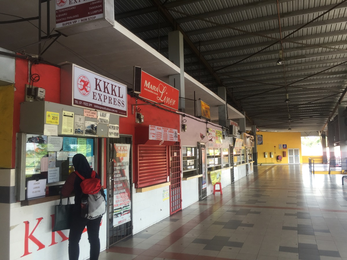 Cloudymonday nombor telefon kaunter tiket bas sani express beli tiket bas sani secara online. Segamat Bus Terminal Expressbusmalaysia Com