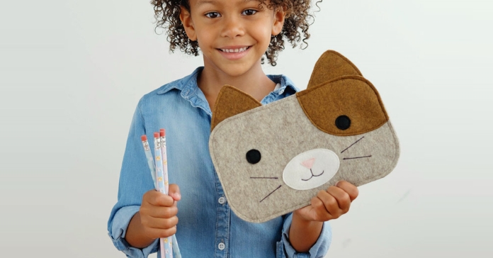 Come fare astuccio lo dico lo faccio. Come Realizzare Un Astuccio Alla Moda Per Bambini Fatto A Mano Fai Da Solo