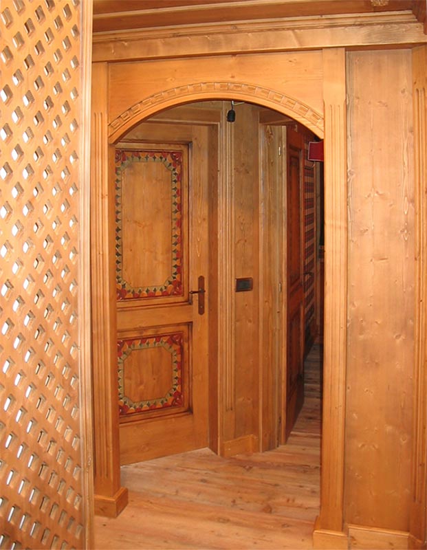 Creazioni in legno realizzate rigorosamente a mano personalizzate con vari soggetti. Creazioni Arredo Il Legno Per Ambienti Caldi E Naturali