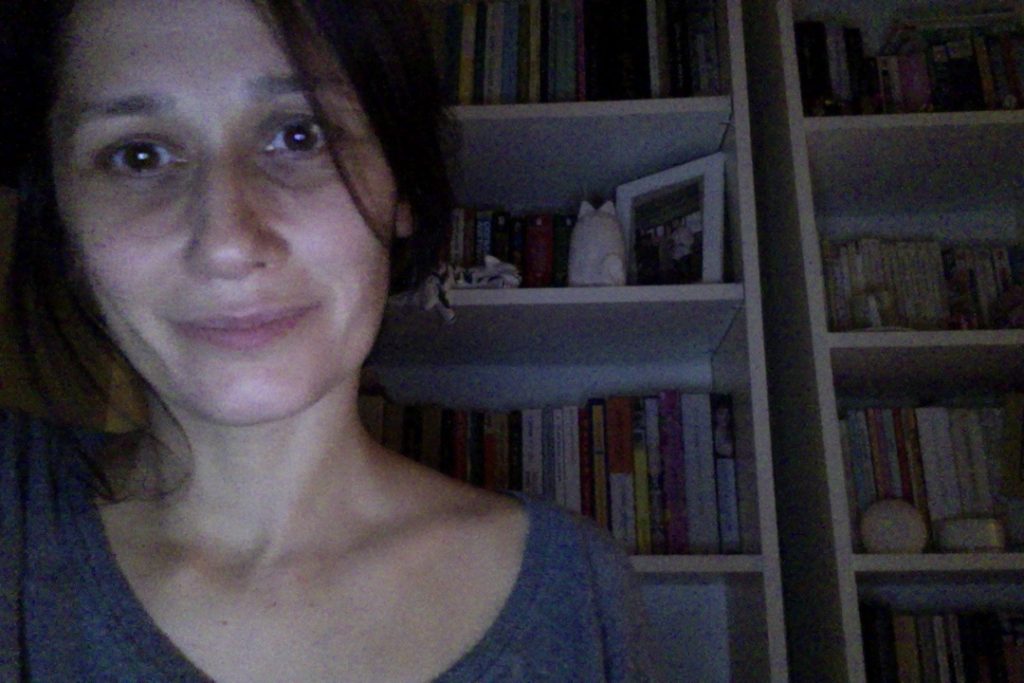 Berna öztürk ve belda öztürk isimlerinde iki kardeşi vardır. Ozturk Goktuna Bilge Femise