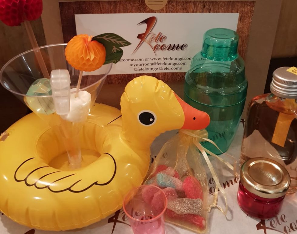 He is, after all, married to a beauty editor (and now even has his own grooming blog on gq.com). Food, Lunches and Brunches in Upminster Essex | Fete Lounge