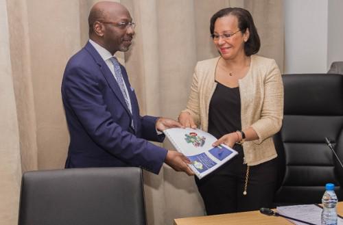 Enric hissez vos connaissances avec nos fo rmations en journée. Gabon Le Nouveau Code Encadre La Protection Du Travail Focus Groupe Media