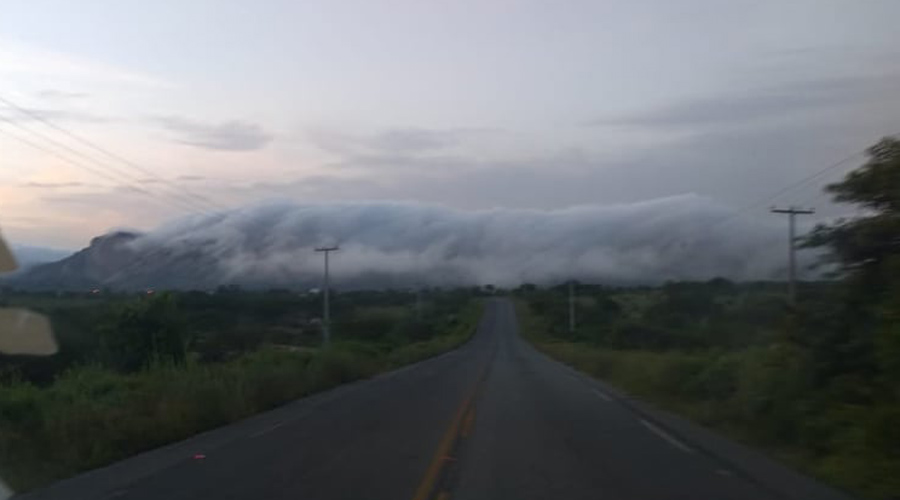 Serra de Brejo do Cruz amanheceu vestida de véu