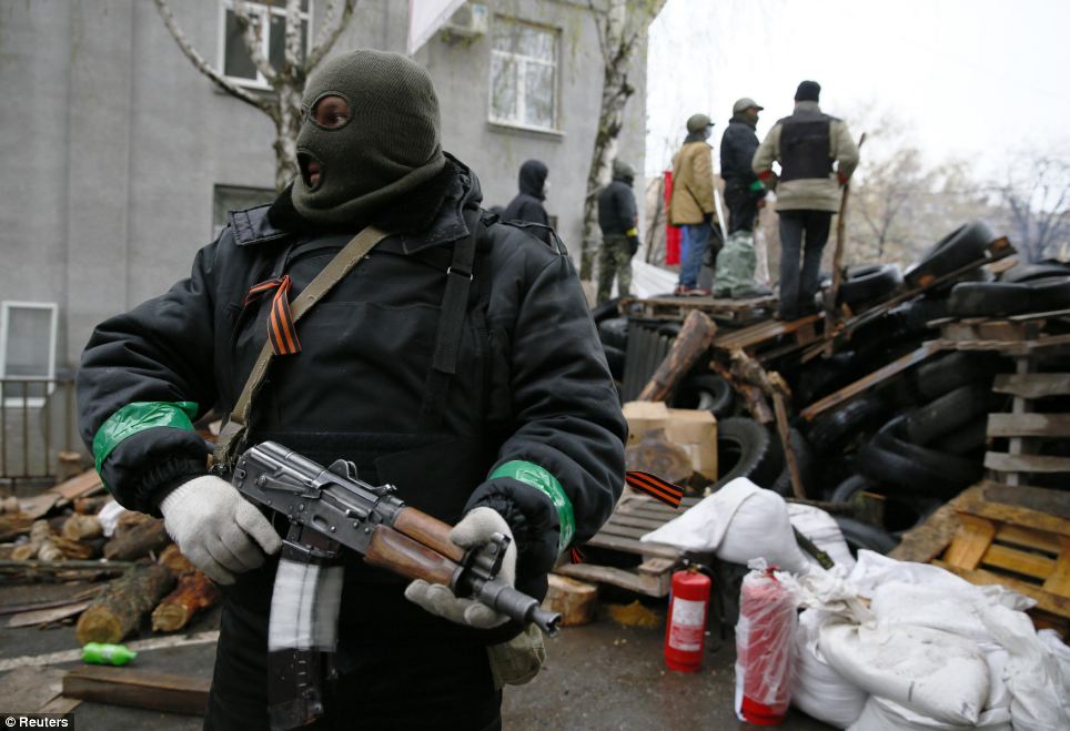 Guns in Ukraine – Forgotten Weapons