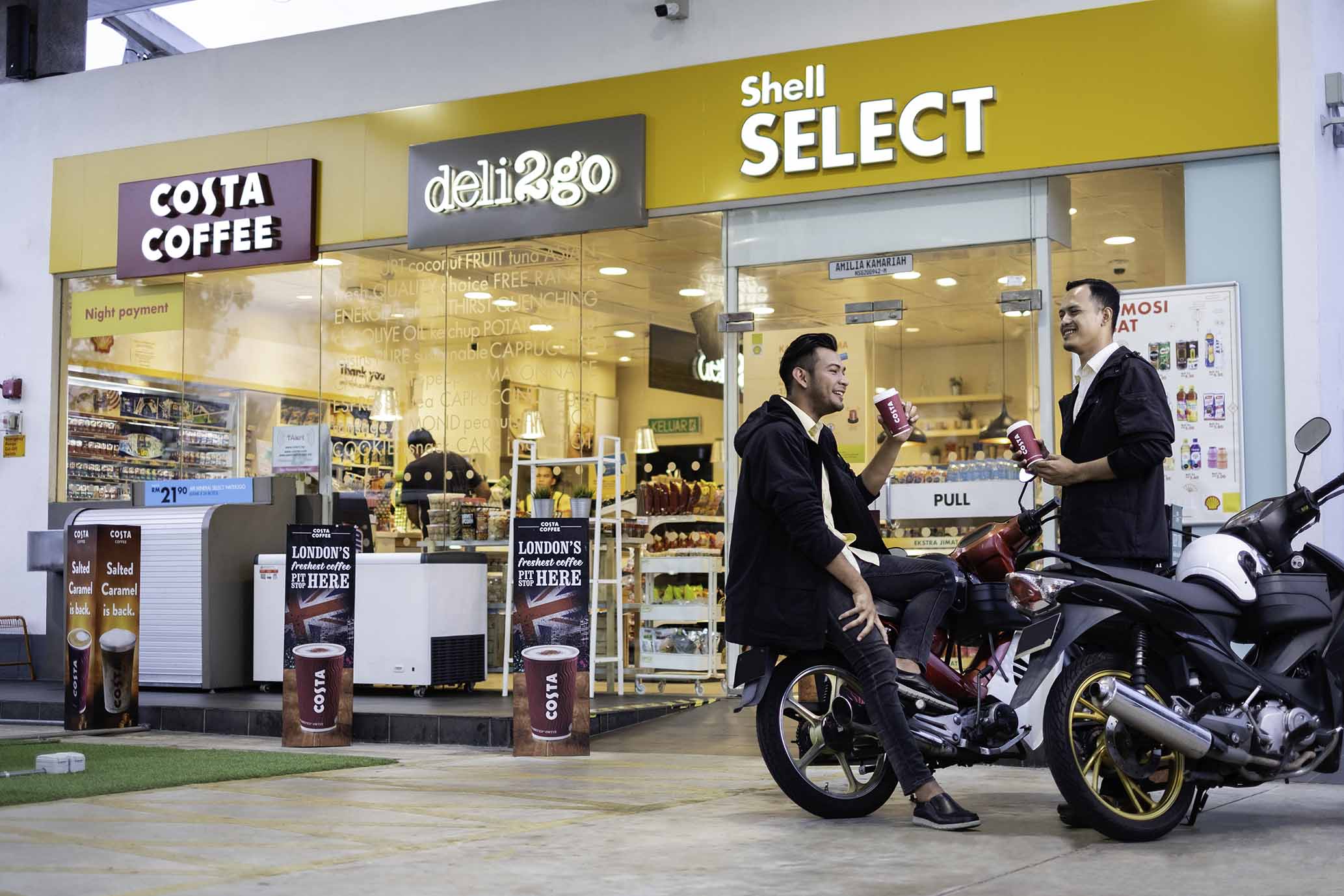 Beberapa produk SME tempatan kini boleh didapati di kedai Shell Select ...